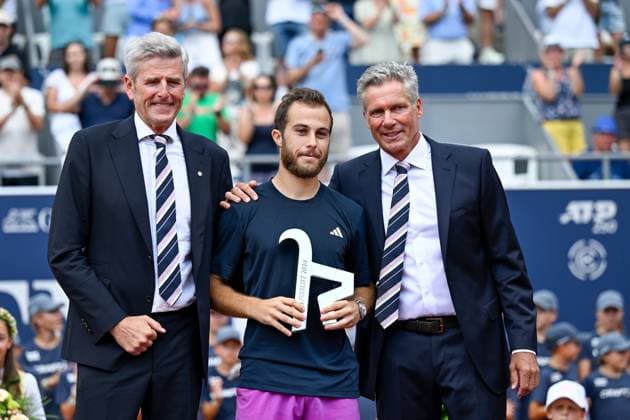 TENNIS - ATP, Tennis Herren Generali Open 2024 KITZBUEHEL,AUSTRIA,27.JUL.24 - TENNIS - ATP World Tour, Generali Open. Image shows Herbert Guenther, Hugo Gaston (FRA) and Herbert Guenther.  GEPAxpictures xDanielxSchoenherr