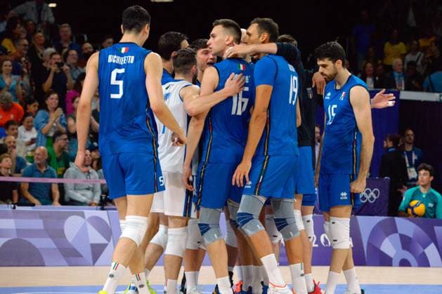 Enjoy italy after point during Men s volleyball - Italy vs Brazil, Olympic Games, Olympische Spiele, Olympia, OS Paris 2024 in Paris, France, July 27 2024  Copyright: xPasqualexGolia IPAxSportx xipa-ax xx IPA_48309453 IPA_Agency_IPA48309453