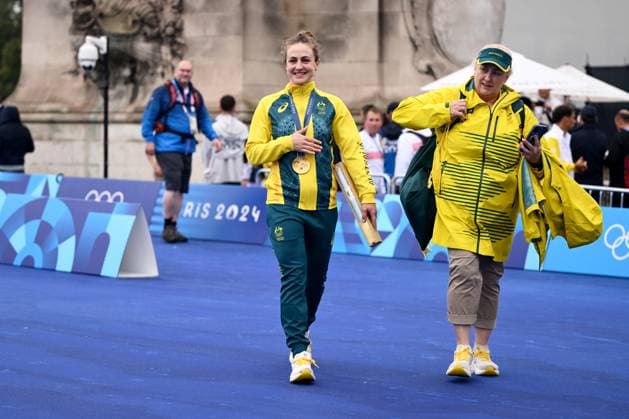 OLY24 CYCLING ROAD, Australian cyclist Grace Brown reacts after winning a gold medal during the Women s Individual Time Trial at Pont Alexandre III as part of the 2024 Paris Olympic Games, Olympische Spiele, Olympia, OS in Paris, France, Saturday, July 27, 2024. ( NO ARCHIVING, EDITORIAL USE ONLY, NO USE IN BOOKS WITHOUT CONSENT PARIS FRANCE Copyright: xJOELxCARRETTx 20240728166482039819