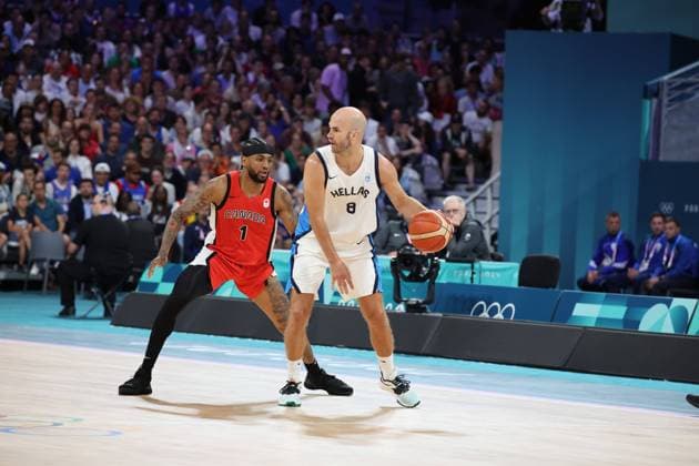 Nick CALATHES (Grèce) et Nickeil ALEXANDER-WALKER (Canada) Mens basketball, Greece vs Canada, Men s preliminary round during the Olympic Games, Olympische Spiele, Olympia, OS Paris 2024 JO 2024 : BASKET BALL - Grece vs Canada - Jeux Olympiques 2024 - Paris2024 - Lille - 27 07 2024 DPPI Panoramic 