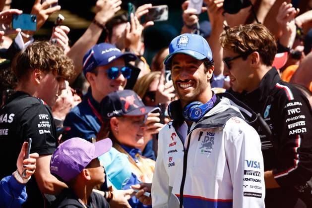 F1 Belgian Grand Prix 2024 Daniel Ricciardo of RB and George Russell of Mercedes ahead of the Formula 1 Belgian Grand Prix at Spa-Francorchamps in Spa, Belgium on July 27, 2024. Sergio Perez of Red Bull Racing Belgium  Copyright: xJakubxPorzyckix originalFilename:porzycki-f1belgia240728_npIR0.jpg