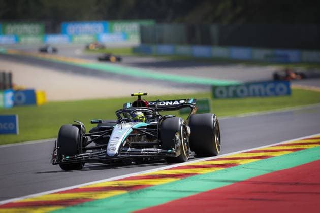 44 HAMILTON Lewis (gbr), Mercedes AMG F1 Team W15, action during the Formula 1 Rolex Belgian Grand Prix 2024, 14th round of the 2024 Formula One World Championship, WM, Weltmeisterschaft from July 26 to 28, 2024 on the Circuit de Spa-Francorchamps, in Stavelot, Belgium - F1 - BELGIAN GRAND PRIX 2024 DPPI Panoramic  240728_R14_BELGIO_DP_JFR62406
