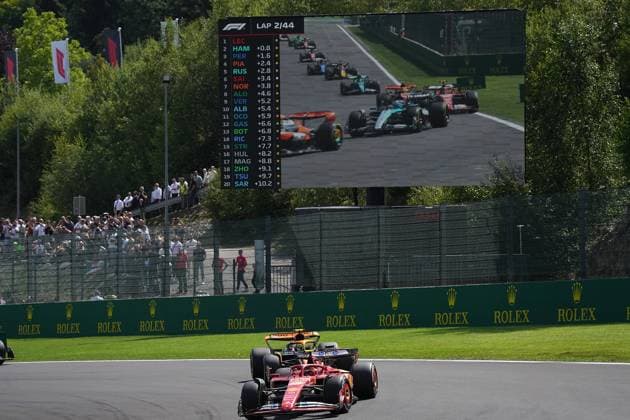 Formula 1 Rolex Belgian Grand Prix 2024 28 07 2024, Circuit de Spa Francorchamps, Spa Francorchhamps, Formula 1 Rolex Belgian Grand Prix 2024 , in the picture Carlos Sainz Jr ESP , Scuderia Ferrari HP, Lando Norris GBR , McLaren F1 Team nordphotoxGmbHx xBratic nph00250