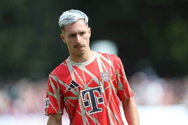 Football, Bryan Zaragoza leaves FC Bayern for good and apparently moves to CA Osasuna, Archive