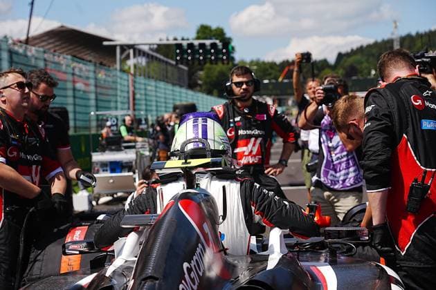 28 07 2024, Circuit de Spa Francorchamps, Spa Francorchhamps, Formula 1 Rolex Belgian Grand Prix 2024 , in the picture Nico Hülkenberg DEU , Haas F1 Team on the starting grid of Spa Defodi 506 20240728 hbr 0852 Defodi-506
