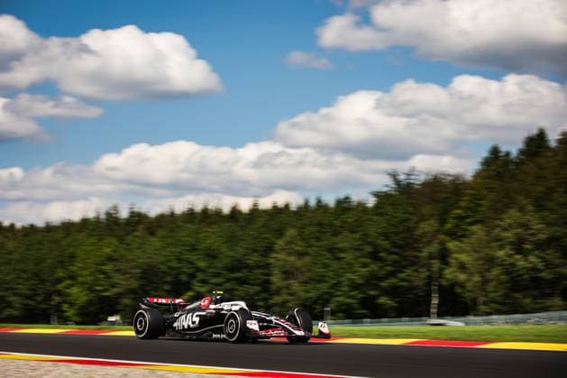 27 HULKENBERG Nico (ger), Haas F1 Team VF-24 Ferrari, action during the Formula 1 Rolex Belgian Grand Prix 2024, 14th round of the 2024 Formula One World Championship, WM, Weltmeisterschaft from July 26 to 28, 2024 on the Circuit de Spa-Francorchamps, in Stavelot, Belgium - F1 - BELGIAN GRAND PRIX 2024 DPPI Panoramic  240728_R14_BELGIO_DP_AV6_4037