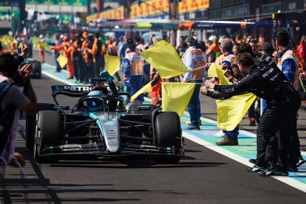 RUSSELL George (gbr), Mercedes AMG F1 Team W15, celebrating the race win during the Formula 1 Rolex Belgian Grand Prix 2024, 14th round of the 2024 Formula One World Championship, WM, Weltmeisterschaft from July 26 to 28, 2024 on the Circuit de Spa-Francorchamps, in Stavelot, Belgium - F1 - BELGIAN GRAND PRIX 2024 DPPI Panoramic  240728_R14_BELGIO_DP_FG006631