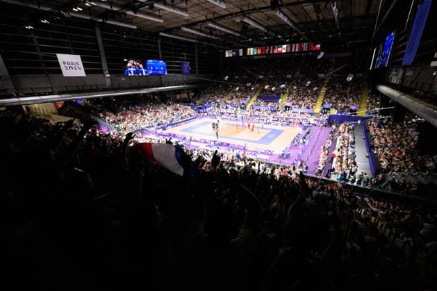28 07 2024, Paris, Arena Paris South Volleyball, Olympic Games, Preliminary round, France FRA vs Serbia SRB General view Overview Arena Paris South Feature Fans Spectators