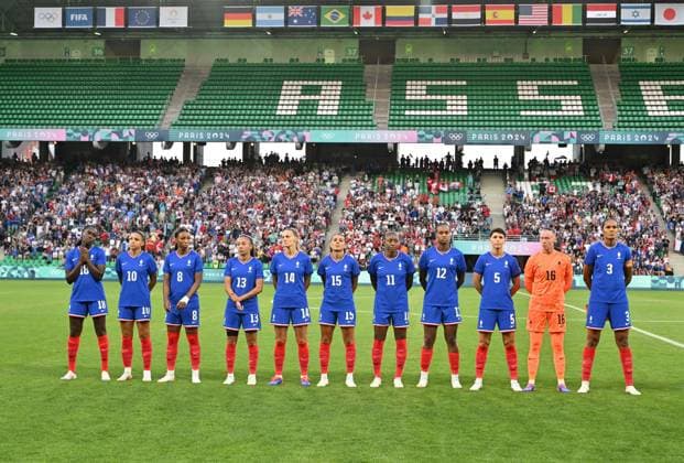 Team (France), women football, Argentina vs Morocco , Women preliminary round during the Olympic Games, Olympische Spiele, Olympia, OS Paris 2024 JO 2024 : FOOTBALL FEMININ - France vs Canada - Jeux Olympiques 2024 - Paris2024 - Saint-Etienne - 28 07 2024 DPPI Panoramic 