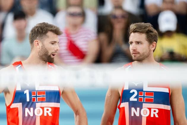 240728 Anders Mol and Christian Sorum of Norway ahead of the men s preliminary round beach volleyball match between Norway and Chile during day 2 of the Paris 2024 Olympic Games on July 28, 2024 in Paris Photo Jon Olav Nesvold BILDBYRAN COP 217 VG0635 bbeng olympic games olympics os ol olympiska spelen olympiske leker paris 2024 paris os paris ol beachvolleyboll beach volleyball sandvolleyball  Copyright: JONxOLAVxNESVOLD BB240728JE129