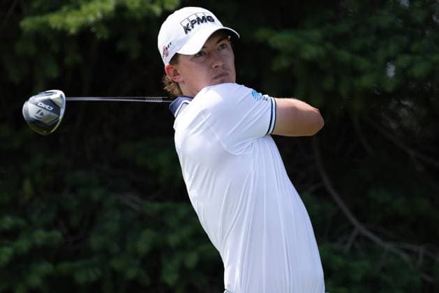 BLAINE, MN - JULY 28: Maverick McNealy hits a tee shot on the second hole during the final round of the 3M Open at TPC Twin Cities on July 28, 2024 in Blaine, Minnesota. (Photo by Bailey Hillesheim Icon Sportswire) GOLF: JUL 28 PGA, Golf Herren 3M Open EDITORIAL USE ONLY Icon2407280193