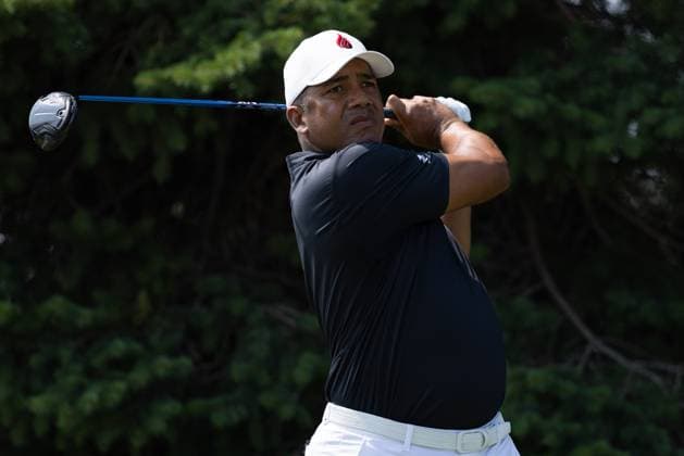 BLAINE, MN - JULY 28: Jhonattan Vegas hits a tee shot on the second hole during the final round of the 3M Open at TPC Twin Cities on July 28, 2024 in Blaine, Minnesota. (Photo by Bailey Hillesheim Icon Sportswire) GOLF: JUL 28 PGA, Golf Herren 3M Open EDITORIAL USE ONLY Icon2407280203