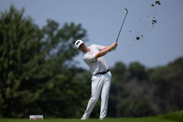 BLAINE, MN - JULY 28: Patrick Fishburn hits a tee shot on the third hole during the final round of the 3M Open at TPC Twin Cities on July 28, 2024 in Blaine, Minnesota. (Photo by Bailey Hillesheim Icon Sportswire) GOLF: JUL 28 PGA, Golf Herren 3M Open EDITORIAL USE ONLY Icon2407280243