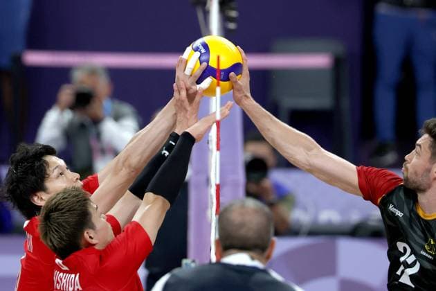 Bilder des Jahres 2024, Sport 07 Juli Sport Themen der Woche KW30 Akihiro Yamauchi (JPN), JULY 27, 2024 - Volleyball : Men s Preliminary Round - Pool C match between Japan 2-3 Germany during the Paris 2024 Olympic Games, Olympische Spiele, Olympia, OS at South Paris Arena in Paris, France. Noxthirdxpartyxsales  (261129361)