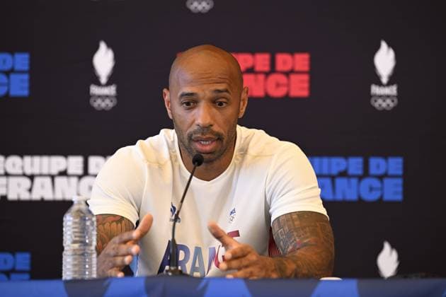 Entraînement de l Équipe de France Olympique Masculine au Complexe Sportif de la Gardi à Trets, le 29 juillet 2024. Thierry Henry (Sélectionneur) FOOTBALL : Entraînement de l Équipe de France Olympique Masculine - Trets - 29 07 2024 WilliamCannarella Panoramic 