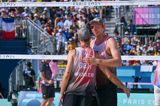 Olympic Games Beach Volleyball Paris 30 07 2024 Preliminary round, Men, GER FRA, Nils Ehlers 1, GER , Clemens Wickler 2, GER , Copyright: xBEAUTIFULxSPORTS TomxBlochx