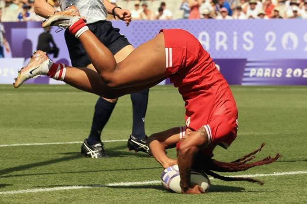 OLY24 RUGBY SEVENS, Charity Williams scores for Canada during the Rugby Sevens WomenÕs Semi Final match match between Australia and Canada at the 2024 Paris Olympic Games, Olympische Spiele, Olympia, OS in Paris, France, Tuesday, July 30, 2024. ( NO ARCHIVING, EDITORIAL USE ONLY, NO USE IN BOOKS WITHOUT CONSENT PARIS FRANCE Copyright: xIAINxMCGREGORx 20240731142197827029