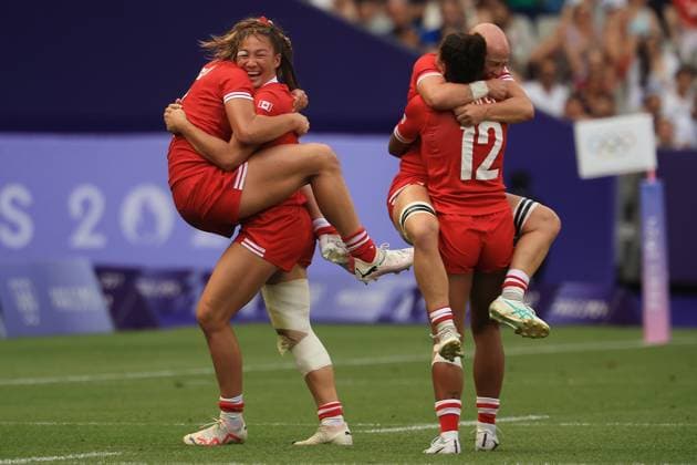 OLY24 RUGBY SEVENS, Canada celebrate following the Rugby Sevens WomenÕs Semi Final match match between Australia and Canada at the 2024 Paris Olympic Games, Olympische Spiele, Olympia, OS in Paris, France, Tuesday, July 30, 2024. ( NO ARCHIVING, EDITORIAL USE ONLY, NO USE IN BOOKS WITHOUT CONSENT PARIS FRANCE Copyright: xIAINxMCGREGORx 20240731157113343038