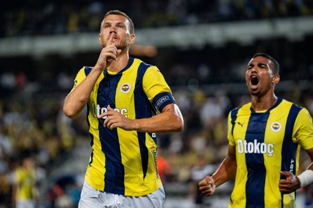 Fenerbahce v Lugano UEFA Champions League Second Qualifying Round Edin Dzeko of Fenerbahce in action during the match. Fenerbahce and Lugano faced each other in the UEFA Champions League second qualifying round second leg, the match took place at Sukru Saracoglu Stadium on July 30, 2024 Istanbul Istanbul Turkey Copyright: xYagizxGurtugx