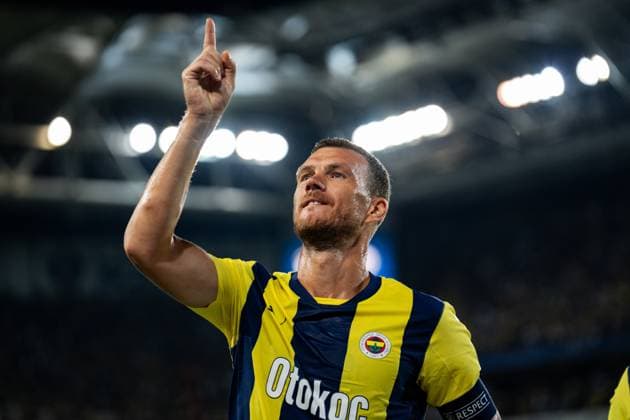 Fenerbahce v Lugano UEFA Champions League Second Qualifying Round Edin Dzeko of Fenerbahce in action during the match. Fenerbahce and Lugano faced each other in the UEFA Champions League second qualifying round second leg, the match took place at Sukru Saracoglu Stadium on July 30, 2024 Istanbul Istanbul Turkey Copyright: xYagizxGurtugx