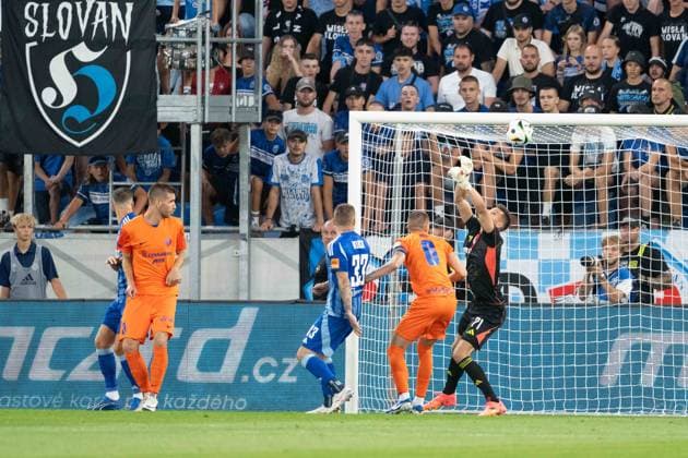 Dominik Takac catches the ball during UEFA Champions league preliminary quaterfinal match, SK Slovan Bratislava - NK Celje, 30. july 2024 Copyright: xMICHALxFAJT,ZOSPORTU.SKx DSC_5750