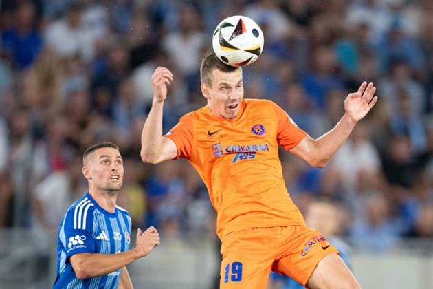 Mark Zabukovnik head to head duel during UEFA Champions league preliminary quaterfinal match, SK Slovan Bratislava - NK Celje, 30. july 2024 Copyright: xMICHALxFAJT,ZOSPORTU.SKx DSC_5866