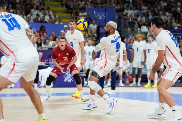 Paris 2024 - Volleyball NG Volleyball Men’s Preliminary round France vs Canada during 2024 Olympic summer games, Paris 2024, Paris, France on July, 30 2024. Photo by Nicolas Gouhier ABACAPRESS.COM Paris France  Copyright: xGouhierxParisx2024 ABACAx