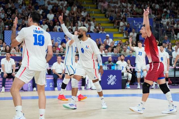 Paris 2024 - Volleyball NG Volleyball Men’s Preliminary round France vs Canada during 2024 Olympic summer games, Paris 2024, Paris, France on July, 30 2024. Photo by Nicolas Gouhier ABACAPRESS.COM Paris France  Copyright: xGouhierxParisx2024 ABACAx