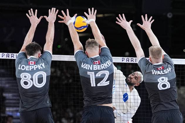 Paris, Beach Volleyball, Men, France - Canada