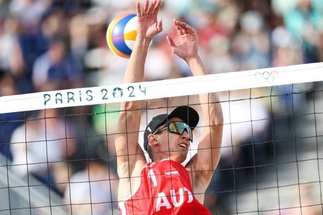 OLYMPICS - Olympic Summer Games 2024 PARIS,FRANCE,31.JUL.24 - OLYMPICS, Beach volleyball, Beachvolleyball - Olympic Summer Games Paris 2024, preliminary phase, men. Image shows Julian Hoerl (AUT).  GEPAxpictures xArminxRauthner