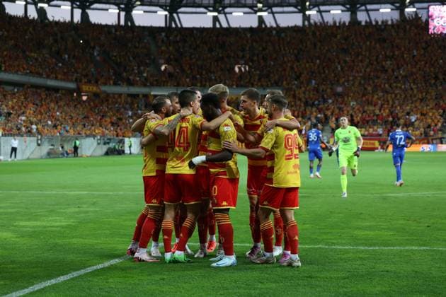 Fußball, CL-Quali, Jagiellonia Bialystok - FK Panevezys Bialystok, 31.07.2024 Eliminacje Ligi Mistrzow UEFA, Pilka nozna sezon 2024 25 druga runda kwalifikacyjna ---- Qualifications UEFA Champions League football game Jagiellonia Bialystok - FK Panevezys Afimico Pululu bramka radosc gol FOT. MARCIN SOLARZ FOTOPYK NEWSPIX.PL NEWSPIX.PL --- Newspix.pl  20240731MS0013