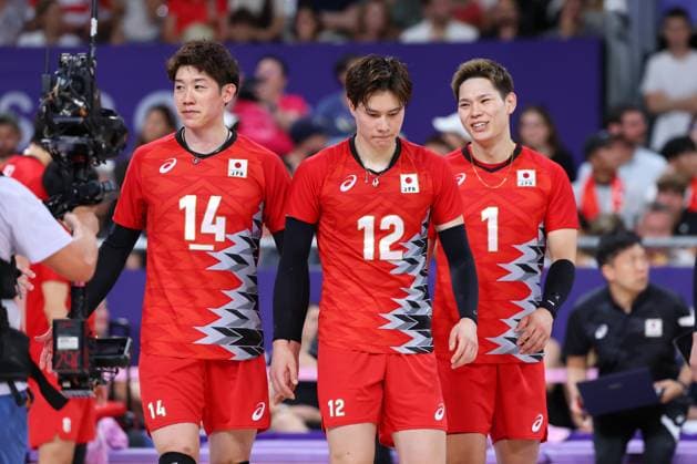 (L-R) Yuki Ishikawa, Ran Takahashi, Yuji Nishida (JPN), JULY 31, 2024 - Volleyball : Men s Preliminary Round - Pool C match between Japan 3-1 Argentina during the Paris 2024 Olympic Games, Olympische Spiele, Olympia, OS at South Paris Arena in Paris, France. Noxthirdxpartyxsales  (261510841)