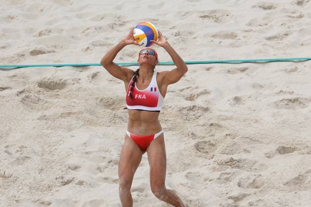 July 31, 2024, Paris, Ile de France, France: CLEMENCE VIEIRA of France during the Beach volleyball, Beachvolleyball Women s Preliminary Phase Pool C match at the Paris 2024 Olympic Games, Olympische Spiele, Olympia, OS in Eiffel Tower Stadium in Paris, France Paris France - ZUMAc179 20240731_oly_c179_038 Copyright: xMickaelxChavetx