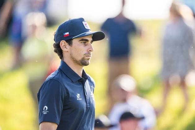 240801 Joaquin Niemann of Chile competes in men s individual golf round 1 during day 6 of the Paris 2024 Olympic Games on August 1, 2024 in Paris Photo Ludvig Thunman BILDBYRAN code LT LT0653 golf olympic games olympics os ol olympiska spelen olympiske leker paris 2024 paris os paris ol 6 bbeng chile  Copyright: LUDVIGxTHUNMAN BB240801LT011