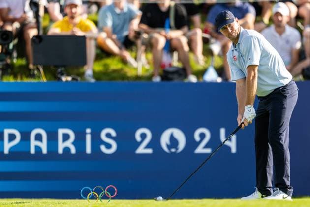 240801 Alex NorÃ n of Sweden competes in men s individual golf round 1 during day 6 of the Paris 2024 Olympic Games on August 1, 2024 in Paris Photo Ludvig Thunman BILDBYRAN code LT LT0653 golf olympic games olympics os ol olympiska spel olympiske leker paris 2024 paris os paris ol 6 bbeng sweden sverige  Copyright: LUDVIGxTHUNMAN BB240801LT016