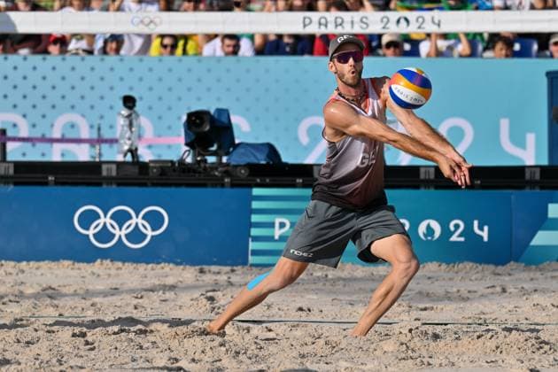 Olympic Games Beach Volleyball Paris 01 08 2024 Preliminary round, Men, GER AUS, Clemens Wickler 2, GER , Copyright: xBEAUTIFULxSPORTS TomxBlochx