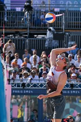 Olympic Games Beach Volleyball Paris 01 08 2024 Preliminary round, Men, GER AUS, Nils Ehlers 1, GER , Copyright: xBEAUTIFULxSPORTS TomxBlochx