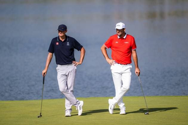 240801 Ludvig Aberg of Sweden and Scottie Scheffler of USA compete in men s individual golf round 1 during day 6 of the Paris 2024 Olympic Games on August 1, 2024 in Paris Photo Ludvig Thunman BILDBYRAN code LT LT0653 golf olympic games olympics os ol olympiska spelen olympiske leker paris 2024 paris os paris ol 6 bbeng sweden sverige usa  Copyright: LUDVIGxTHUNMAN BB240801LT047
