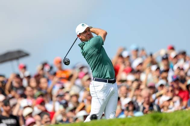 Paris 2024 Olympic Games, Olympische Spiele, Olympia, OS Le Golf National, Guyancourt, Paris, France 1 8 2024 Ireland™s Rory McIlroy tee™s off the seventh Rory McIlroy tee™s off the seventh 1 8 2024  Copyright: x INPHO JamesxCrombiex JRH28847