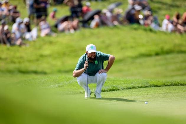Paris 2024 Olympic Games, Olympische Spiele, Olympia, OS Le Golf National, Guyancourt, Paris, France 1 8 2024 Ireland™s Shane Lowry on the second green Shane Lowry on the second green 1 8 2024  Copyright: x INPHO JamesxCrombiex JRH29547