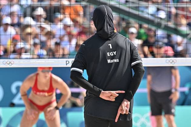 Paris 2024 - Women’s Beach volleyball, Beachvolleyball Spain v Egypt during the Women s beach volleyball between Spain and Egypt during the Olympic Games, Olympische Spiele, Olympia, OS Paris 2024 at Eiffel Tower Stadium on August 1, 2024 in Paris, France. Photo by Laurent Zabulon ABACAPRESS.COM  Copyright: xZabulonxLaurent ABACAx