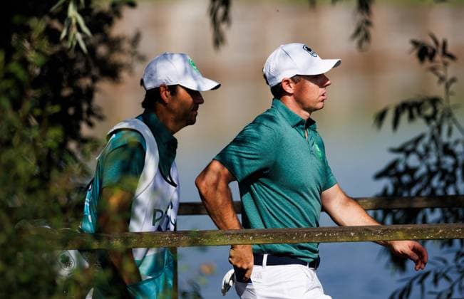 Paris 2024 Olympic Games, Olympische Spiele, Olympia, OS Le Golf National, Guyancourt, Paris, France 1 8 2024 Ireland™s Rory McIlroy and caddie Harry Diamond Rory McIlroy and Harry Diamond 1 8 2024  Copyright: x INPHO JamesxCrombiex JRH26903