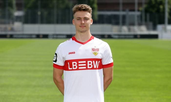 Stuttgart , Photo shoot , Paulo Fritschi VfB Stuttgart II 3 Liga portrait appointment 2024 2025