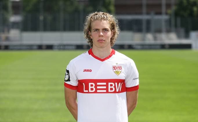 Stuttgart , Photo shoot , Tino Kaufmann VfB Stuttgart II 3 Liga portrait appointment 2024 2025