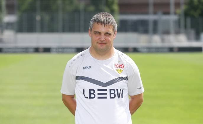 Stuttgart , Photo session , Equipment manager Jürgen Möhrle VfB Stuttgart II 3 Liga portrait appointment 2024 2025