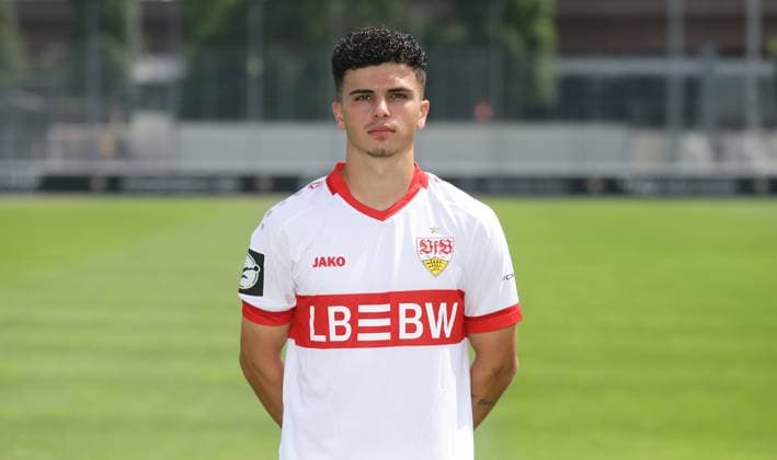 Stuttgart , Photo session , Alexandre Azevedo VfB Stuttgart II 3 Liga portrait appointment 2024 2025