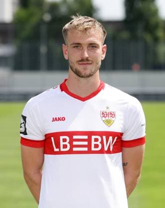 Stuttgart , Photo shoot ,Alexander Groiß VfB Stuttgart II 3 Liga portrait appointment 2024 2025