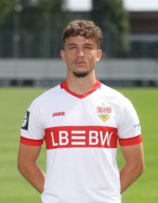 Stuttgart , Photo session , Elton Krasniqi VfB Stuttgart II 3 Liga portrait appointment 2024 2025