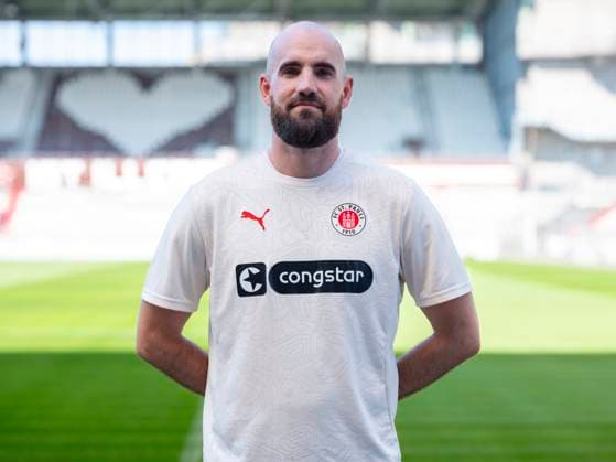Rehab Coach Frederic Bokelmann St Pauli 31 07 24, Hamburg, FC St Pauli 1910, 1 Fussball Bundesliga, 1 Liga, DFL, Saison 2024 2025, und Portraittermin REGULATIONS PROHIBIT ANY USE OF PHOTOGRAPHS as IMAGE SEQUENCES and or QUASI VIDEO Â