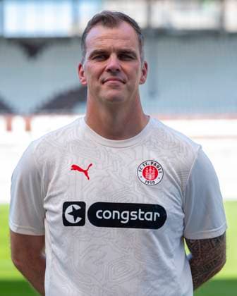 Goalkeeper coach Sven van der Jeugt St Pauli 31 07 24, Hamburg, FC St Pauli 1910, 1 Fussball Bundesliga, 1 Liga, DFL, Saison 2024 2025, und Portraittermin REGULATIONS PROHIBIT ANY USE OF PHOTOGRAPHS as IMAGE SEQUENCES and or QUASI VIDEO Â